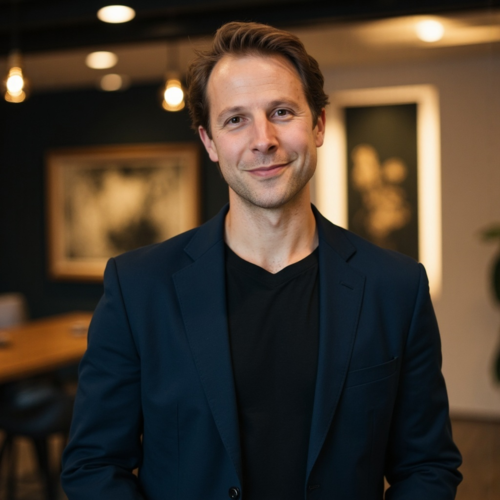 Jared Cooney Horvath Headshot Image